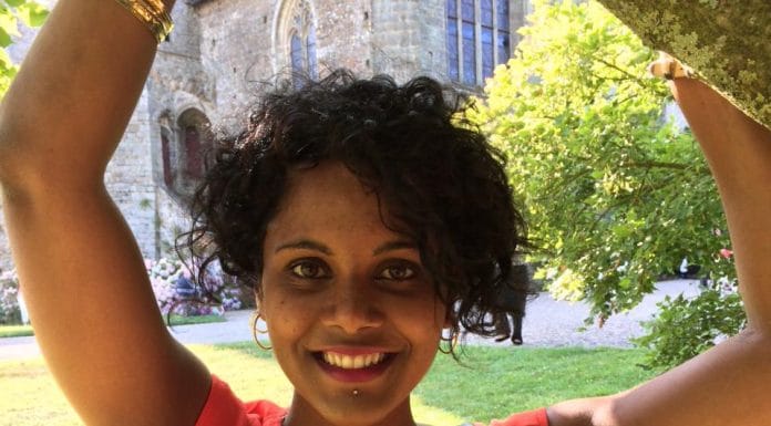 L’interview décalée d’Elvire Teza : « Le bonheur parfait ? C’est ce que j’ai là »