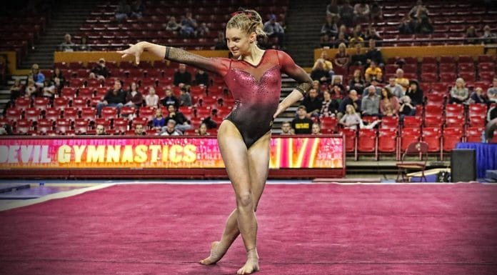 Anne Kuhm : « Après 13 semaines consécutives de compétition, 51 complets réussis sur 52 présentés, je peux dire que je suis satisfaite de ma saison »