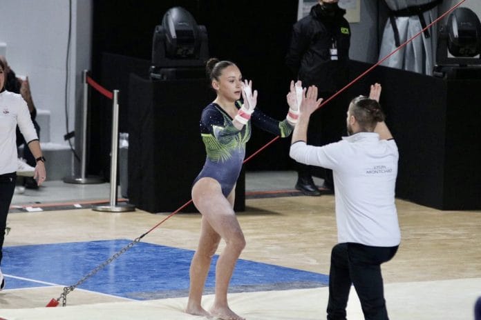 3E883FE3-1C48-4327-BFB3-A4850D29A08D 2