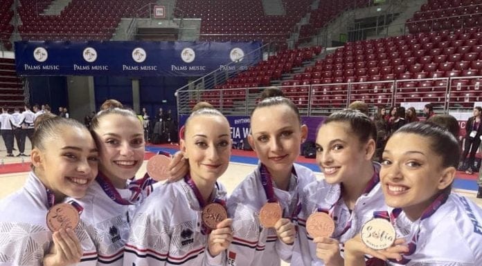 Coupe du monde de Sofia : trois médailles pour la France Ensemble France médailles de bronze Sofia