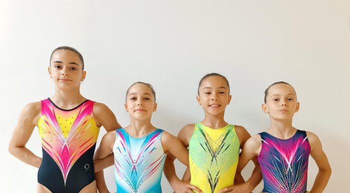 Nine Nine lance une série de justaucorps pour soutenir l’association « Les petites bulles d’Adam »