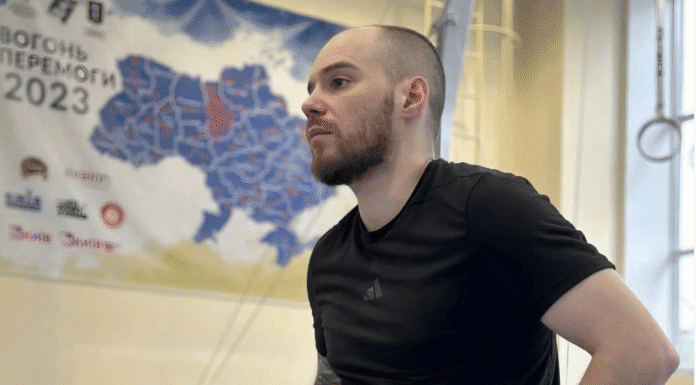 Oleg Verniaiev partage des images de ses entraînements dans le noir